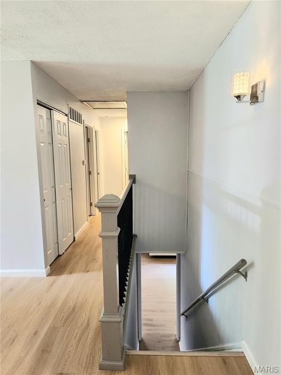 809 Bordeaux Ct - Photo 6 of 13
