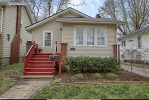 featured image of 736 Gardenia Ave