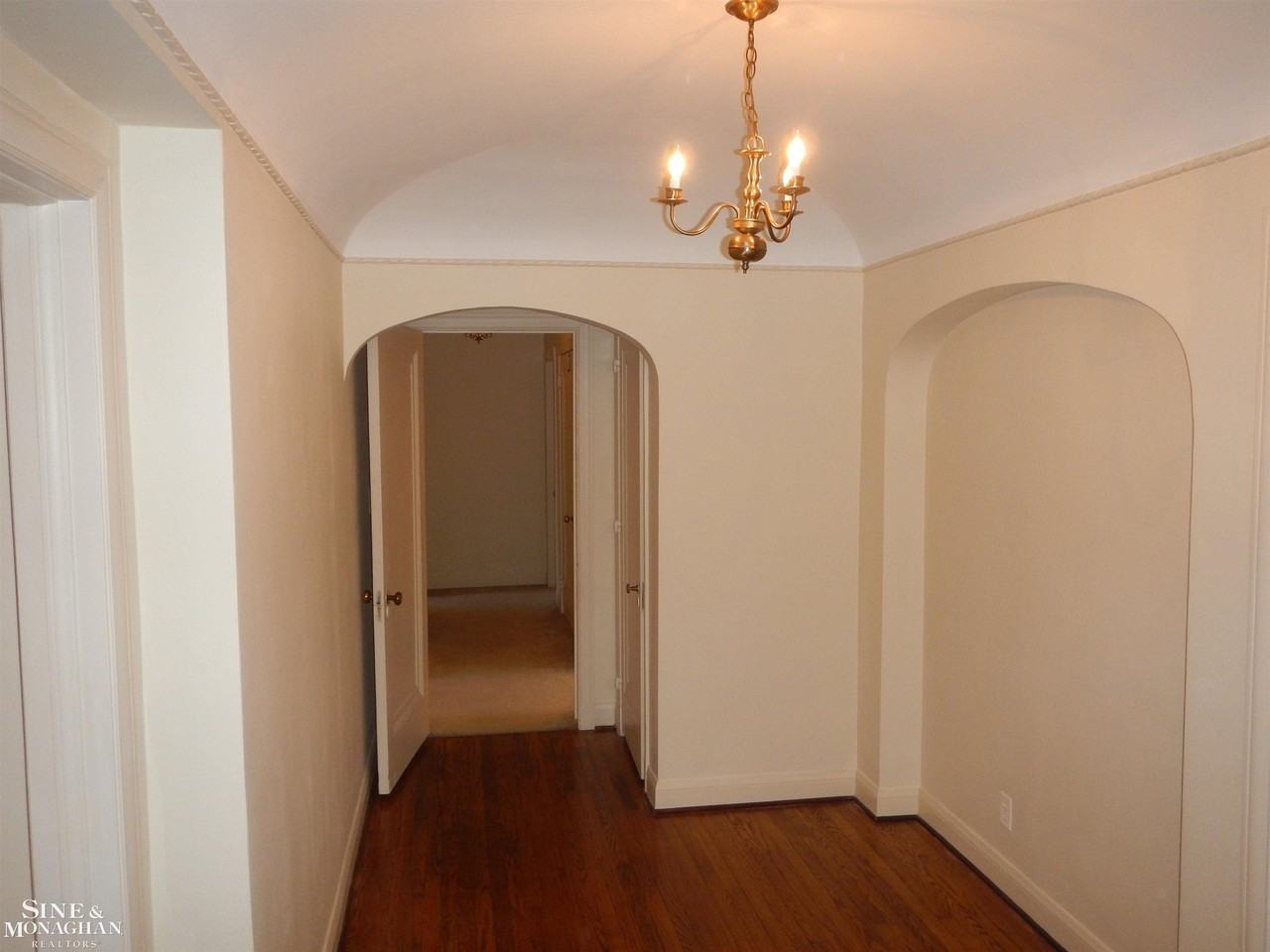 752 Trombley Rd - Photo 2 of 16
