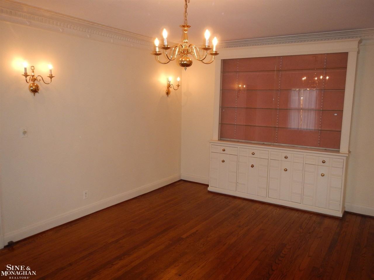 752 Trombley Rd - Photo 7 of 16