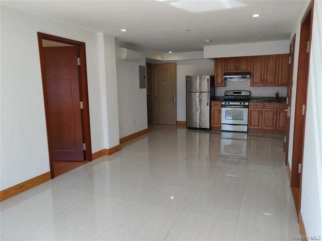 8401 37th Ave #203 - Photo 7 of 15