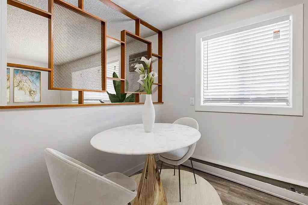 Allen Apartments - Photo 5 of 19