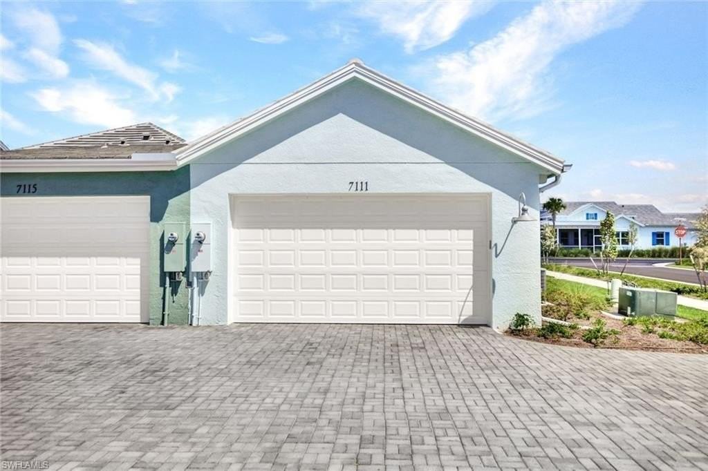 7111 Cayo Coco Ln - Photo 3 of 28