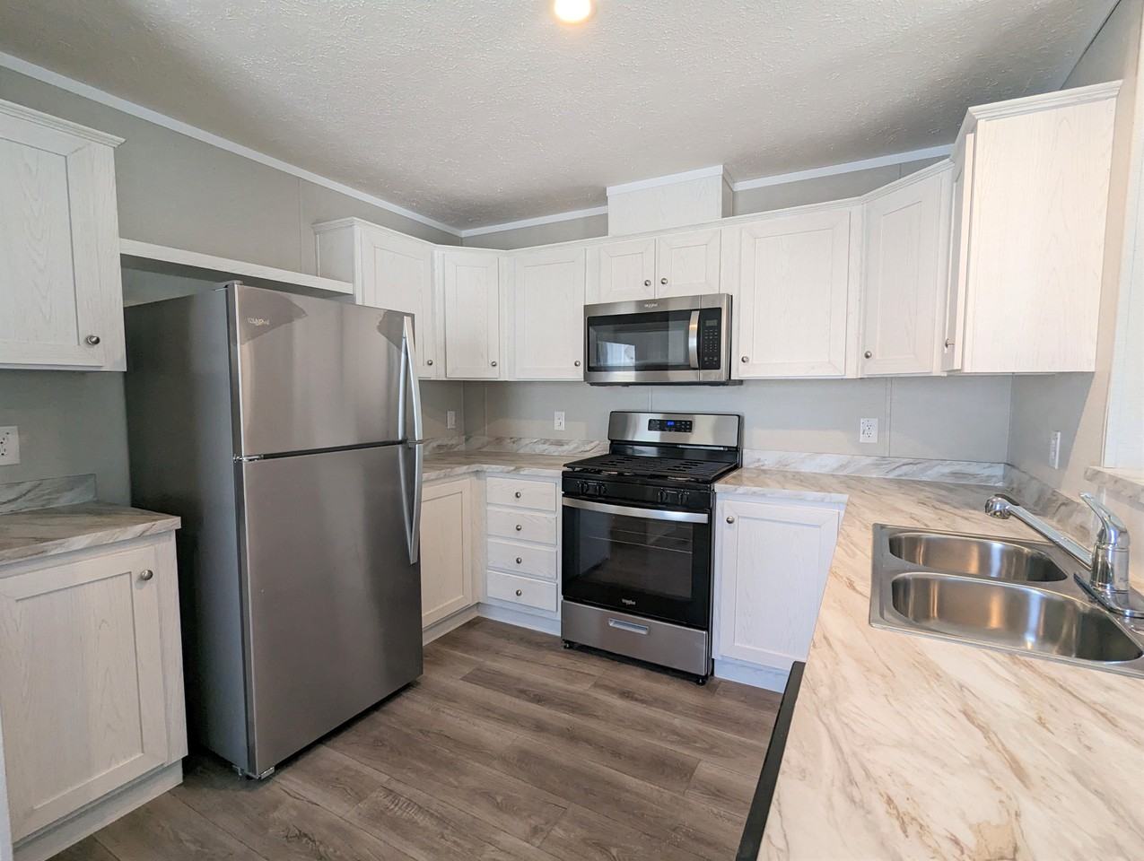 51 E Arizona #51 - Photo 2 of 10