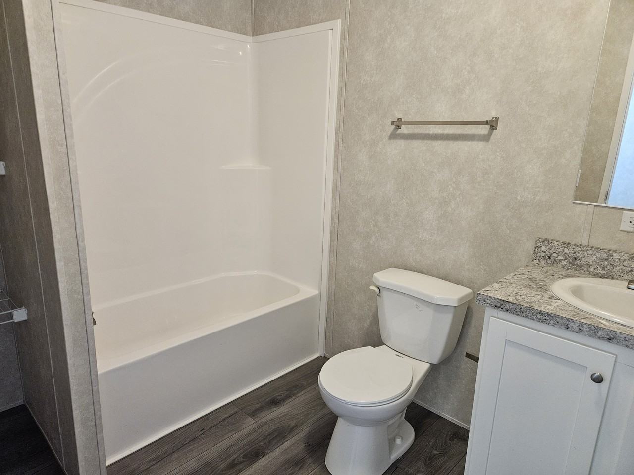 4 Grant St #GR4 - Photo 7 of 14