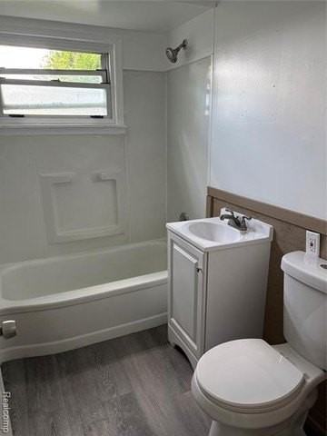5251 Neff Ave - Photo 6 of 14