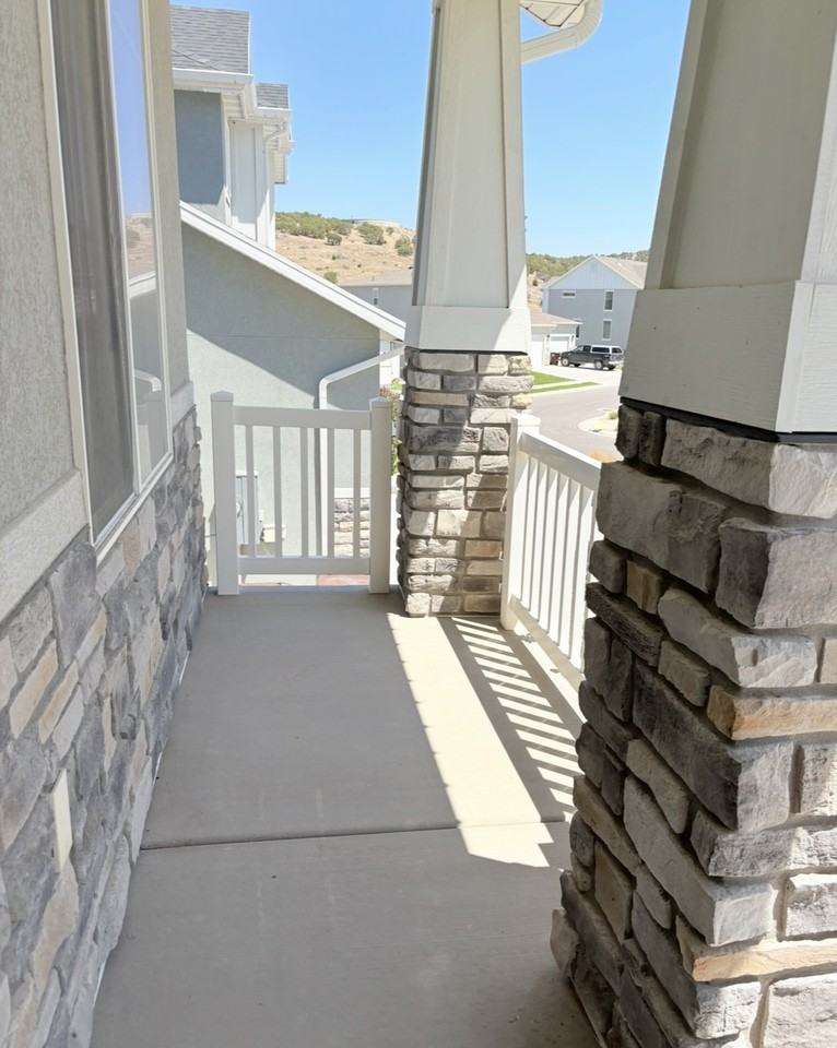 2693 E Gambel Oaks Dr #1 - Photo 2 of 48