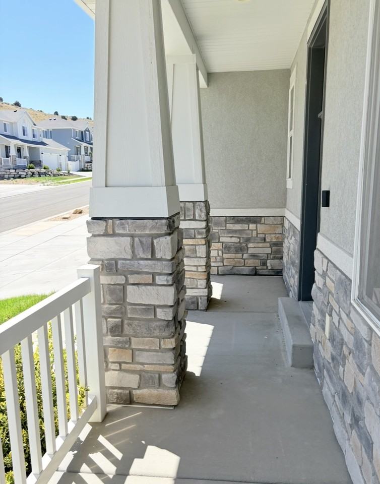 2693 E Gambel Oaks Dr #1 - Photo 3 of 48