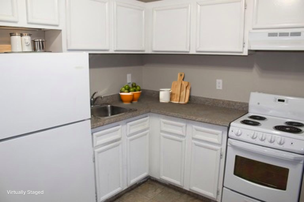 Assiniboine Apartments - Photo 3 of 11