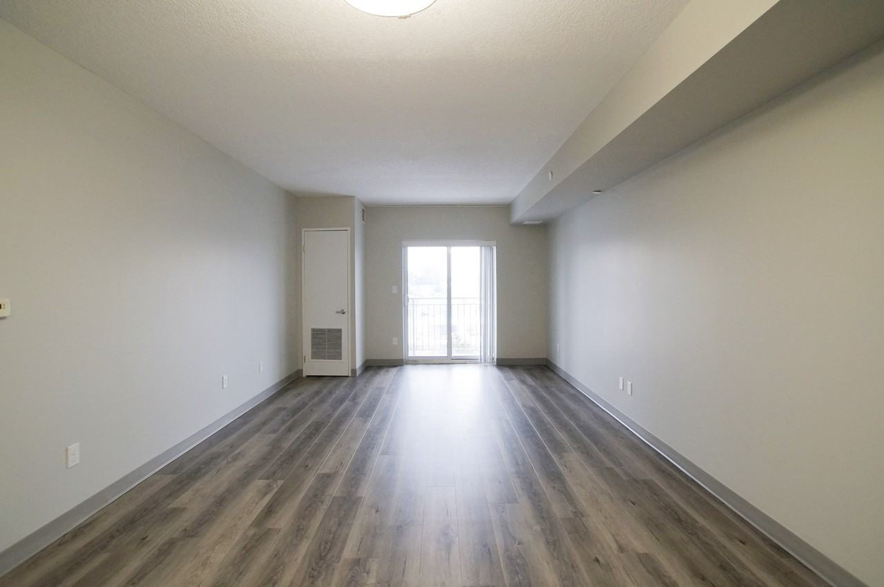 Auburn Terraces - Photo 5 of 11