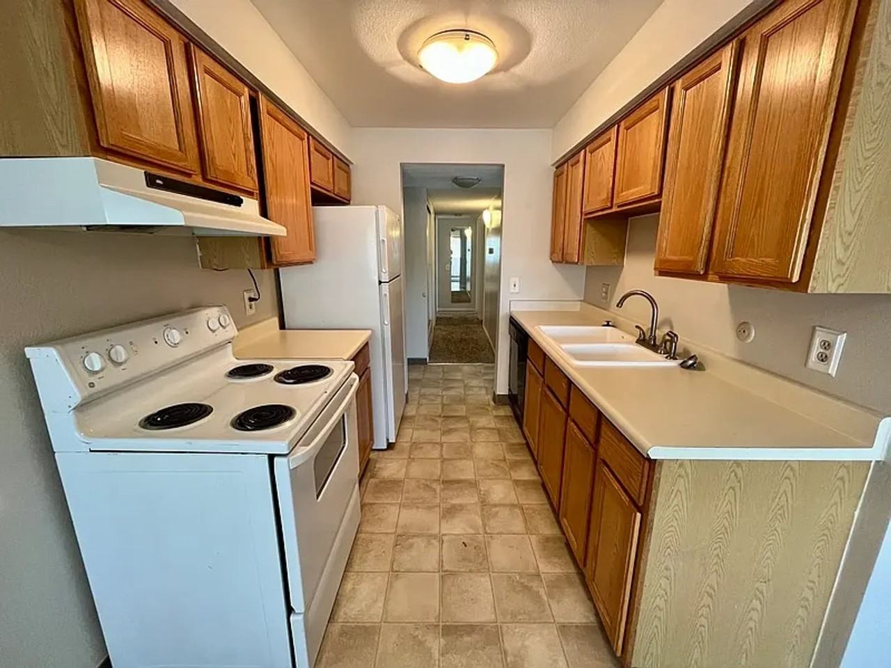 15252 E Hampden Cir #G8 - Photo 7 of 16