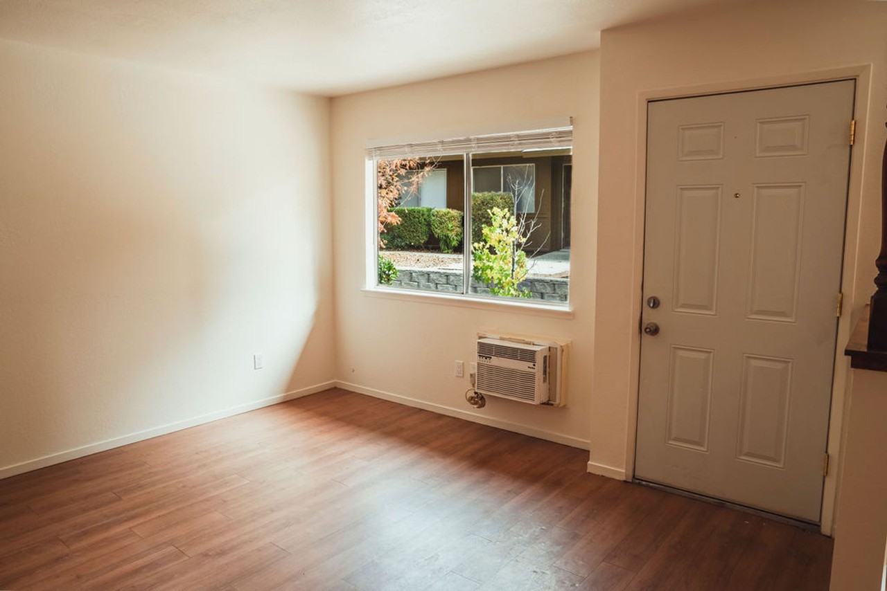 Morro Garden Apartments - Photo 2 of 23