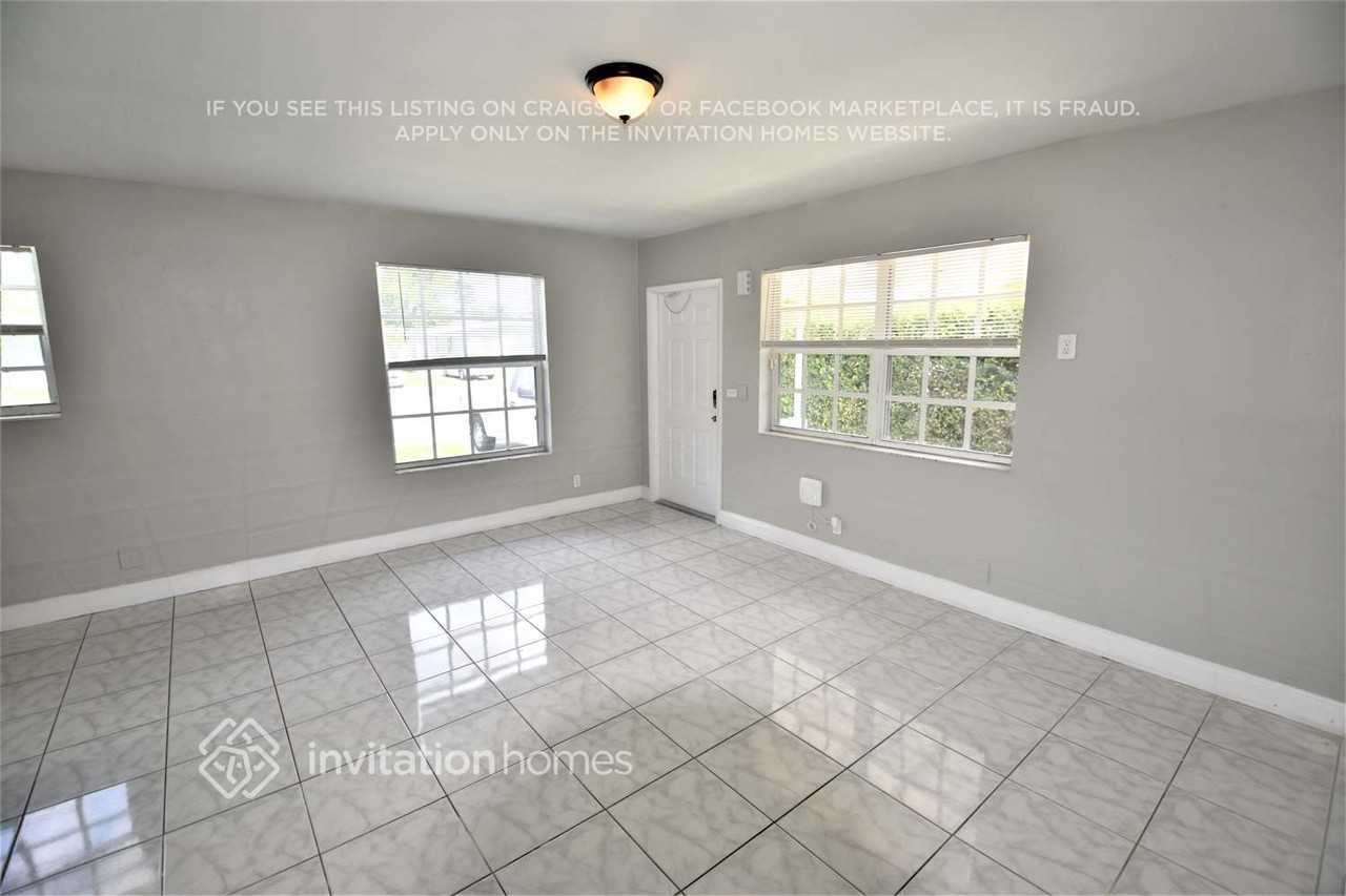 38 Tortuga Rd - Photo 3 of 20