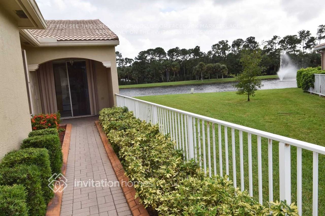 8542 Water Cay - Photo 2 of 12