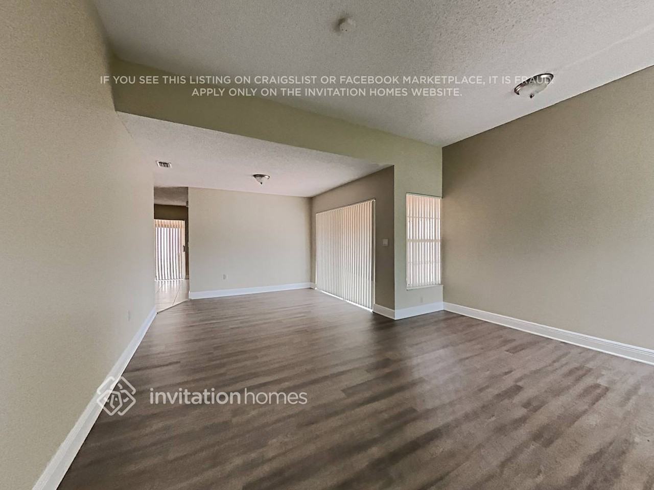 14233 Sw 103rd Ter - Photo 5 of 19