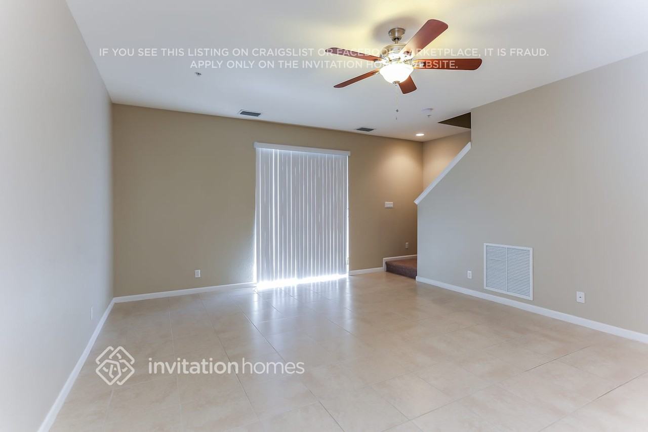413 Schoolhouse Rd - Photo 4 of 20