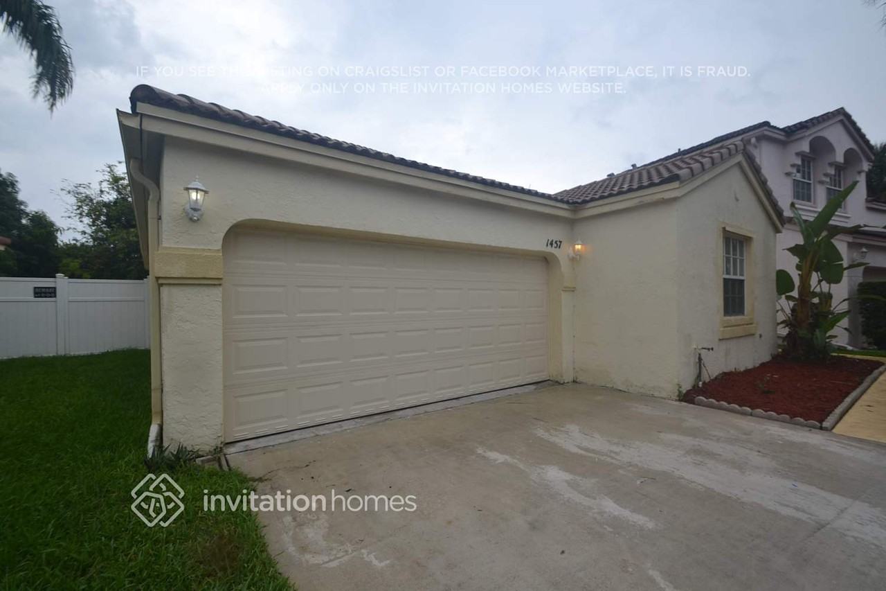 1457 Nw 156th Ave - Photo 2 of 18