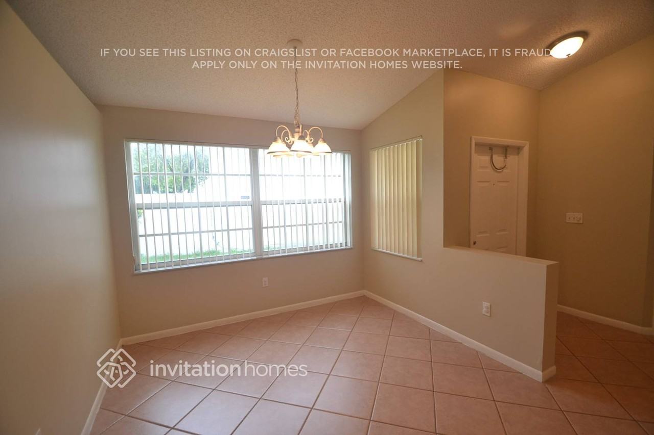 1457 Nw 156th Ave - Photo 3 of 18