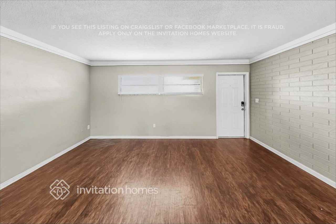 6390 28th St S - Photo 4 of 19