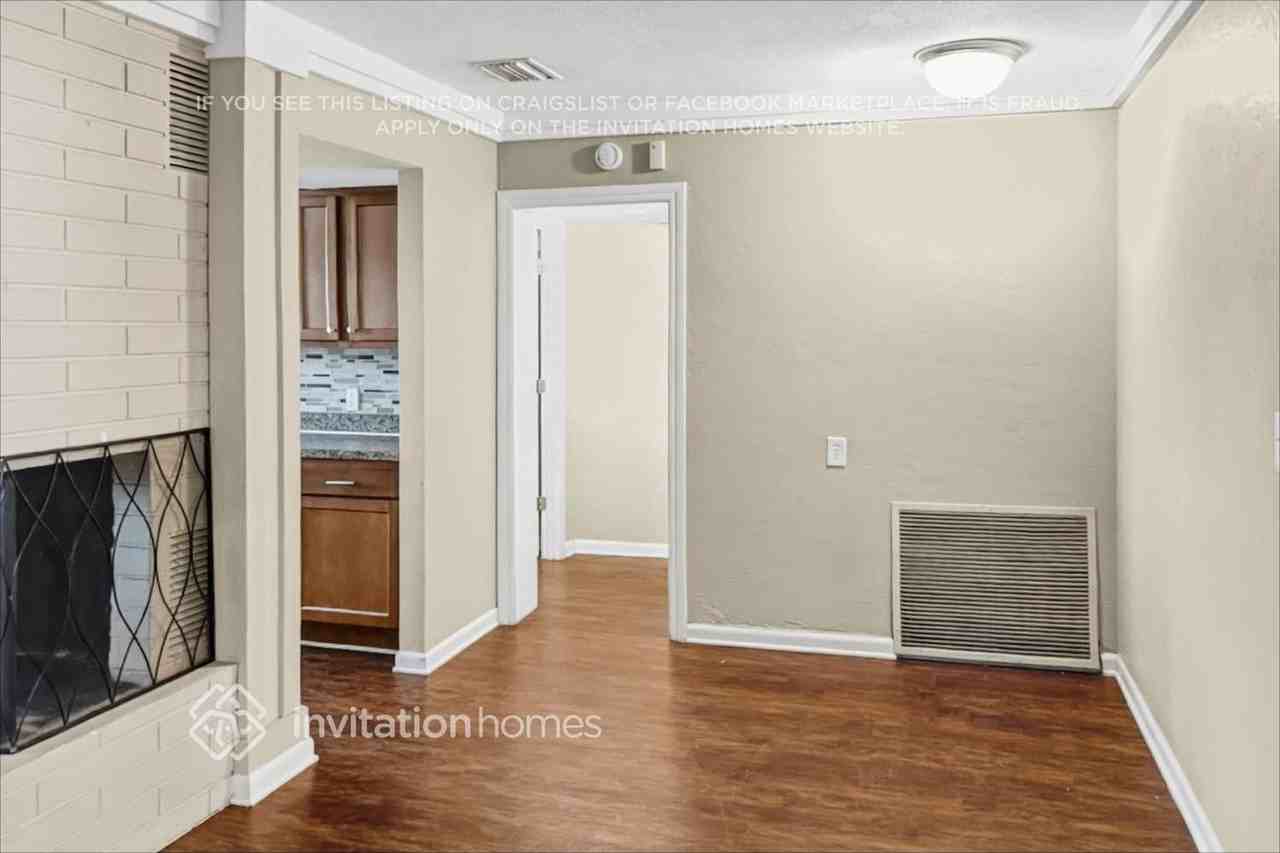 6390 28th St S - Photo 6 of 19
