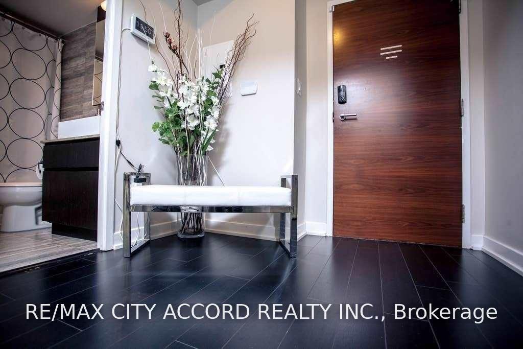 10 Capreol Court #1109 - Photo 7 of 11