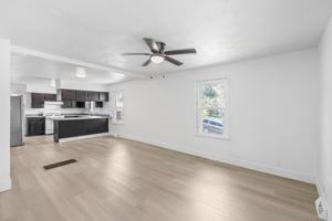 featured image of 1200 S 3rd St