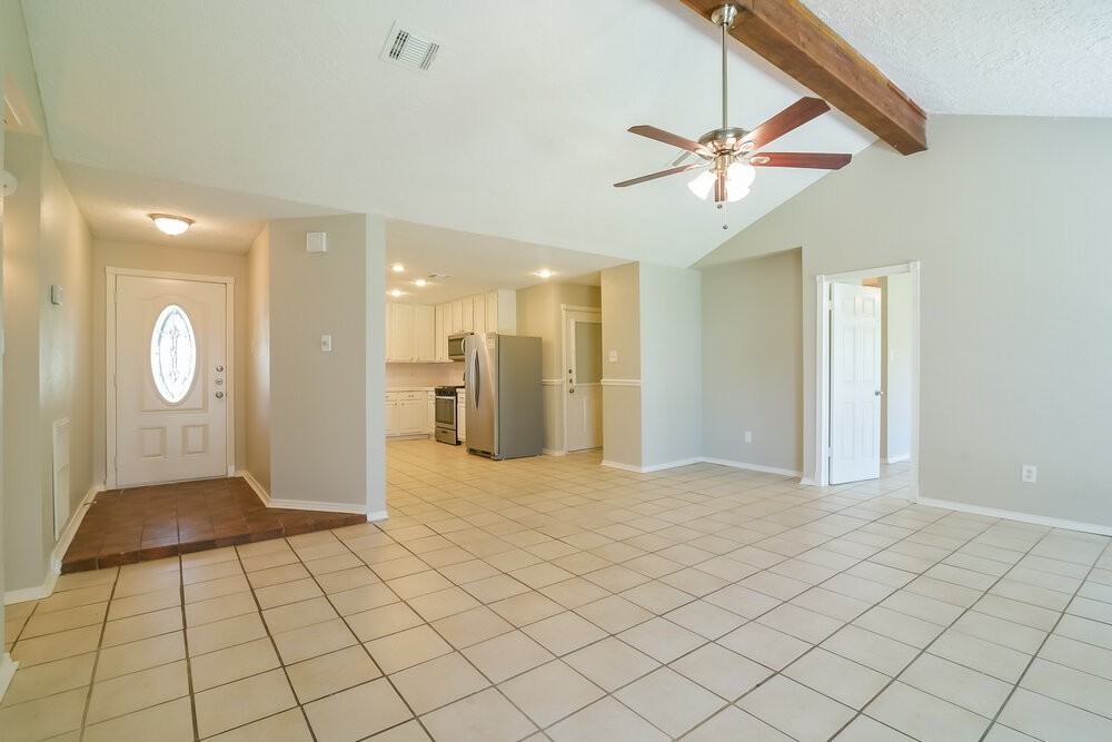 22514 Dabney Manor Ln - Photo 2 of 15