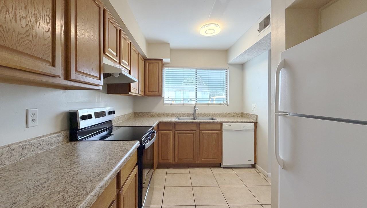 12346 Fox Hound Ct #12346 - Photo 7 of 11