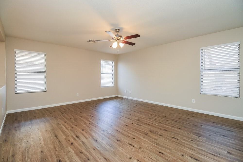 2356 E 35th Ave - Photo 4 of 17