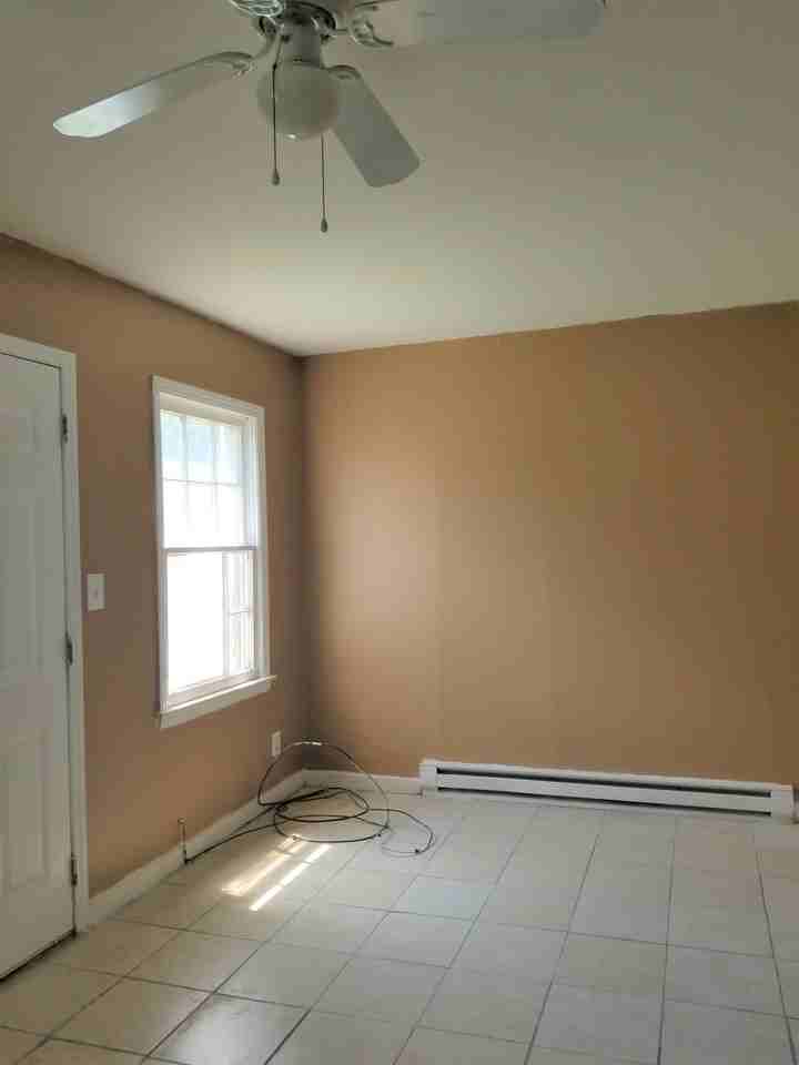 2808 Mayfair Ave #2 - Photo 5 of 9