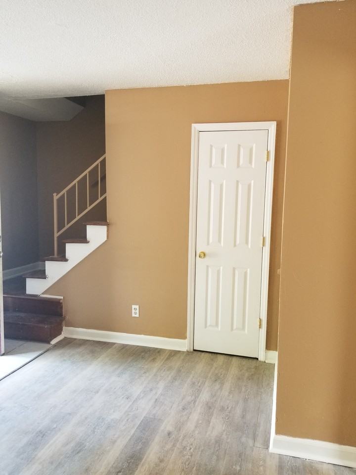 2808 Mayfair Ave #2 - Photo 7 of 9