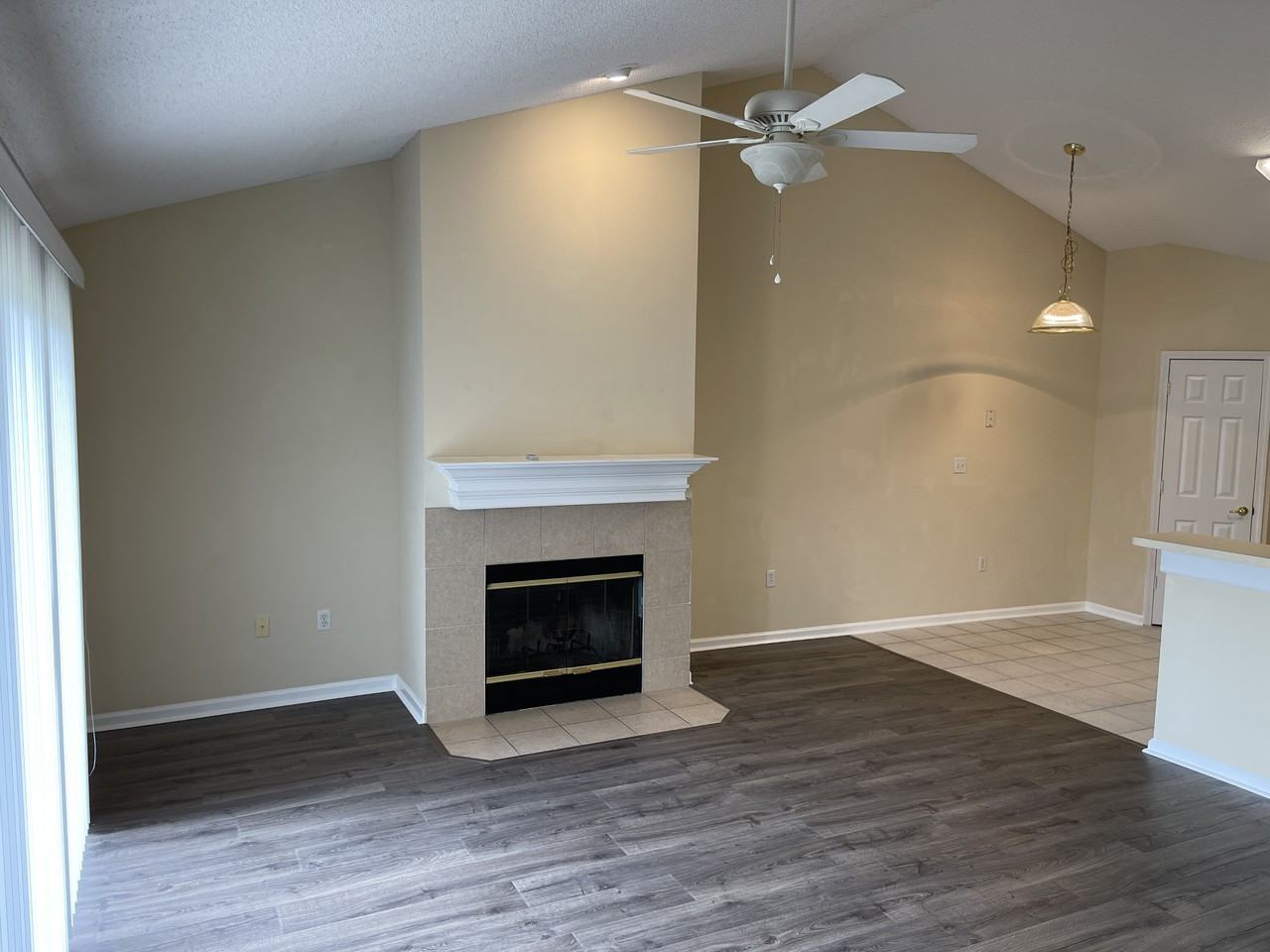 24 Bunker View Dr #A - Photo 6 of 11