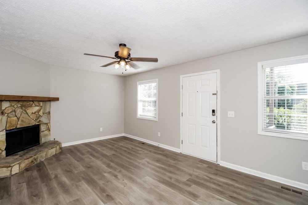 3756 Cherokee Overlook Dr - Photo 6 of 18