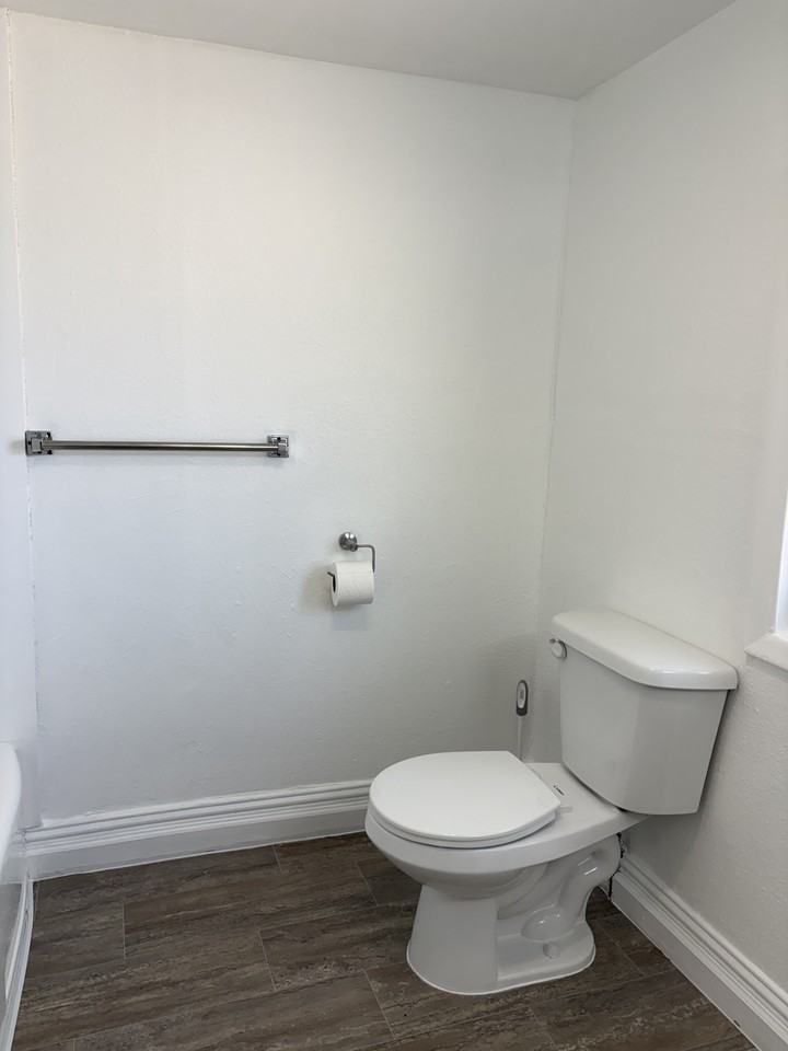 2451 Biehn St #2 - Photo 5 of 10