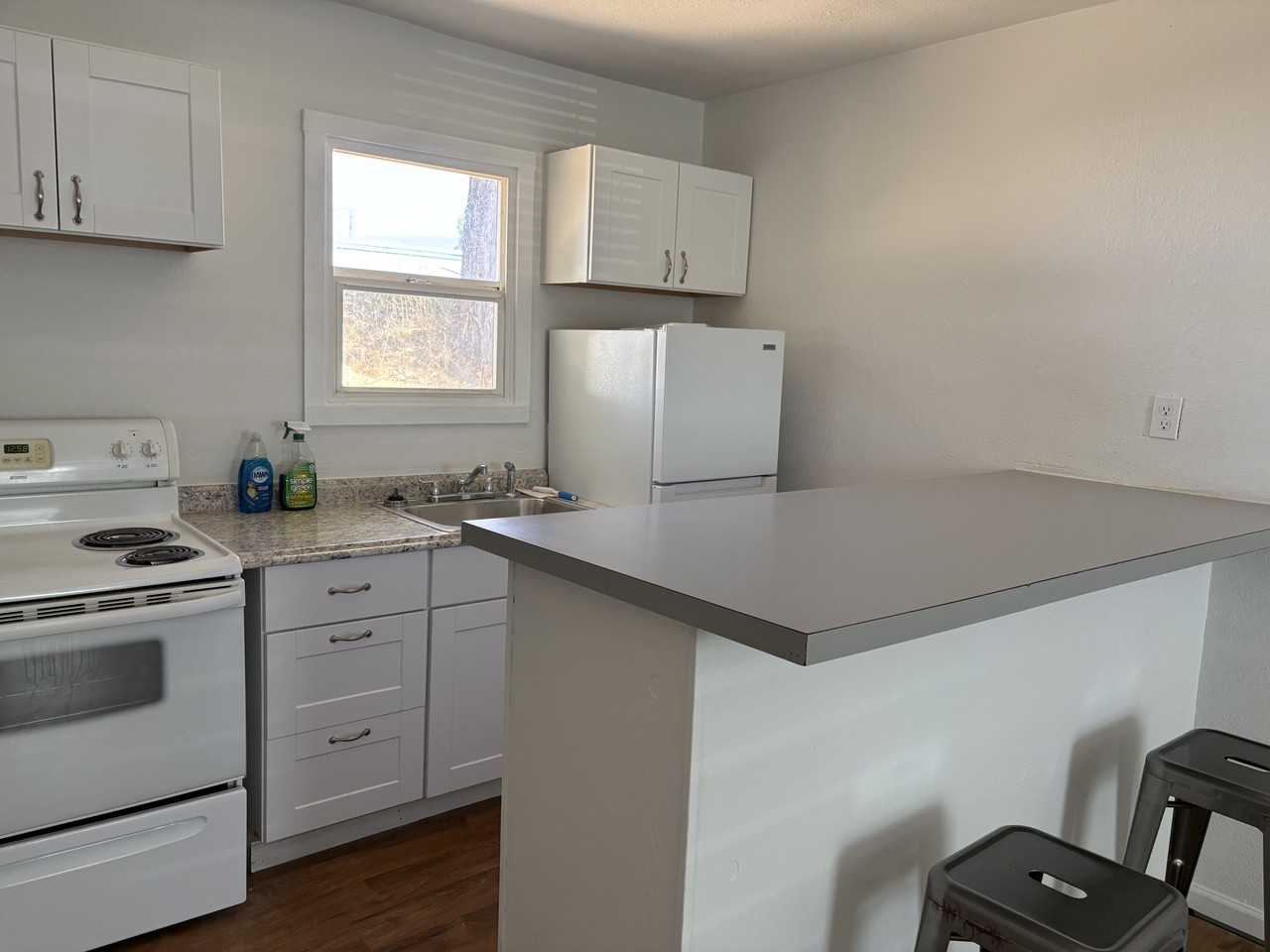 2451 Biehn St #2 - Photo 7 of 10