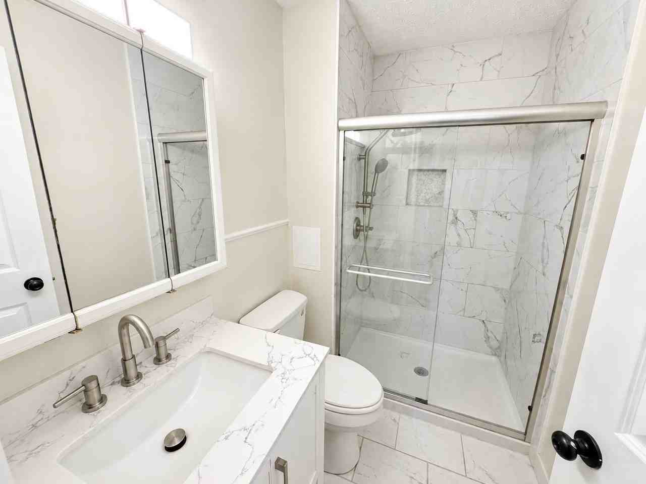 11214 Pyramid Rd - Photo 4 of 12