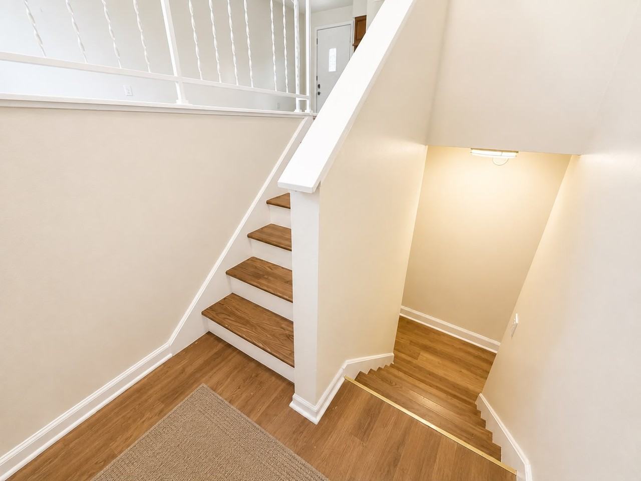11214 Pyramid Rd - Photo 7 of 12