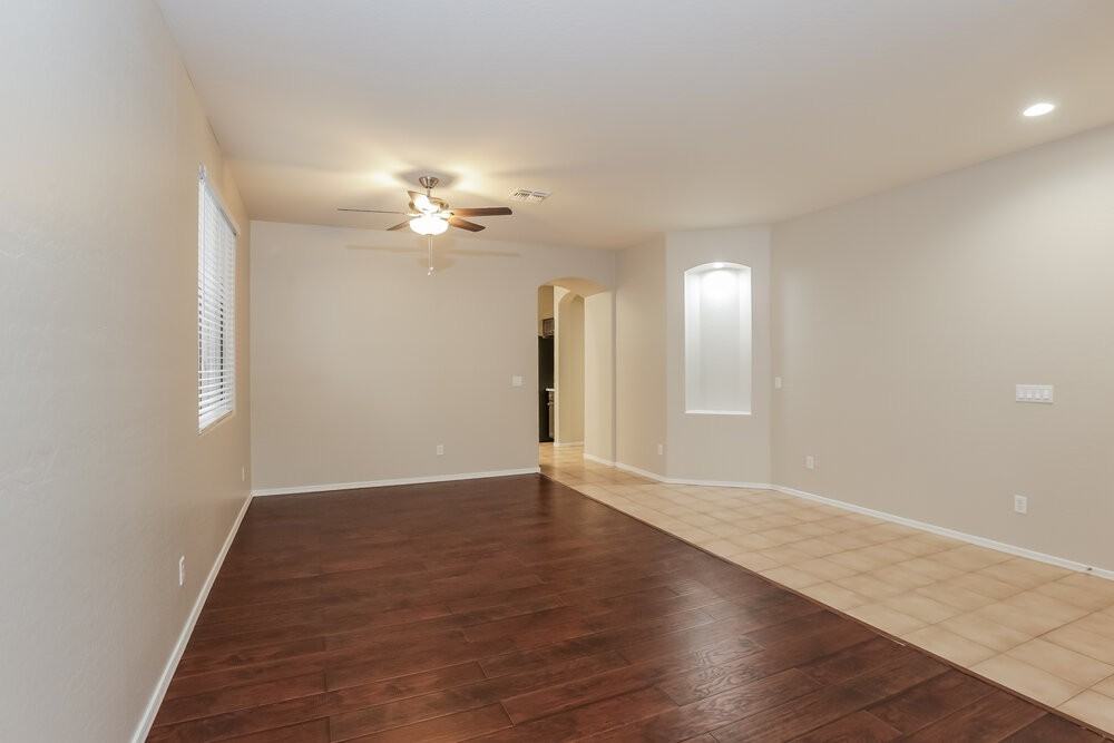 6842 S 26th Pl - Photo 3 of 16