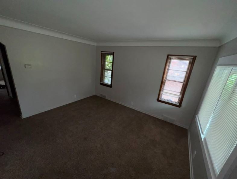 12037 Corbett St - Photo 4 of 13