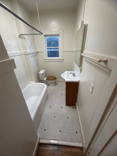 285 Van Buren Ave #4 - Photo 7 of 8