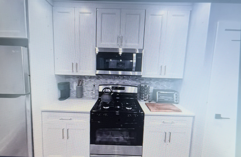 415 E Jasper St #2 - Photo 4 of 7