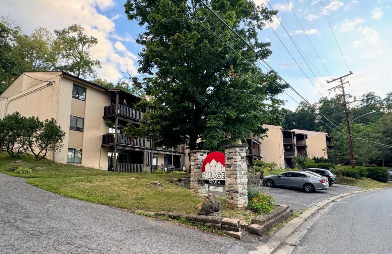 310 Abbeyville Rd #C - Photo 3 of 22