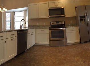 2623 Magdalina Dr #B - Photo 3 of 13