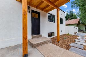 featured image of 669 E 8th Ave #2