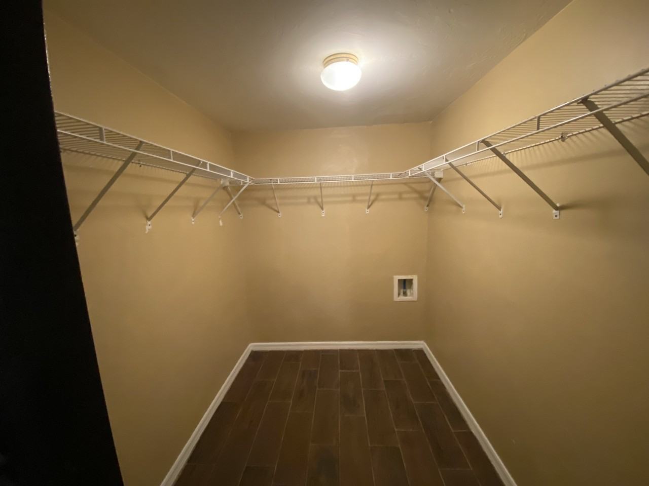 4302 Santa Barbara Blvd #9 - Photo 5 of 9