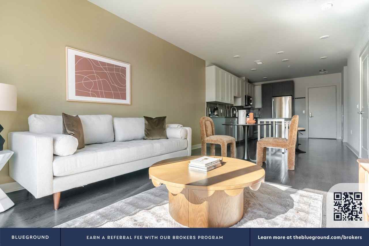 3929 Landmark Ct #1245 - Photo 5 of 28