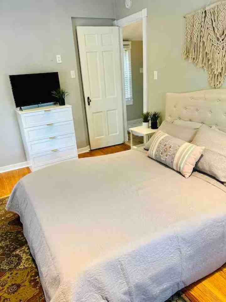 6765 Riverview Dr #1536666P - Photo 3 of 22