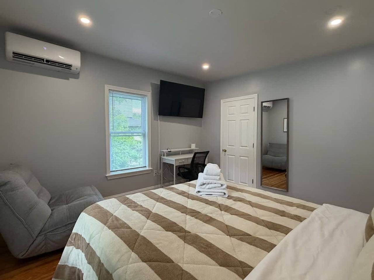 16 Gates St #1593920P - Photo 5 of 14