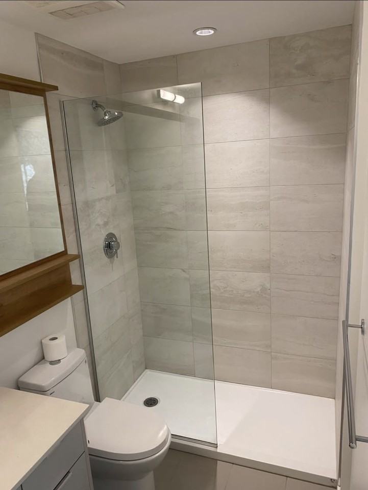 2493 Montrose Avenue #410 - Photo 7 of 15