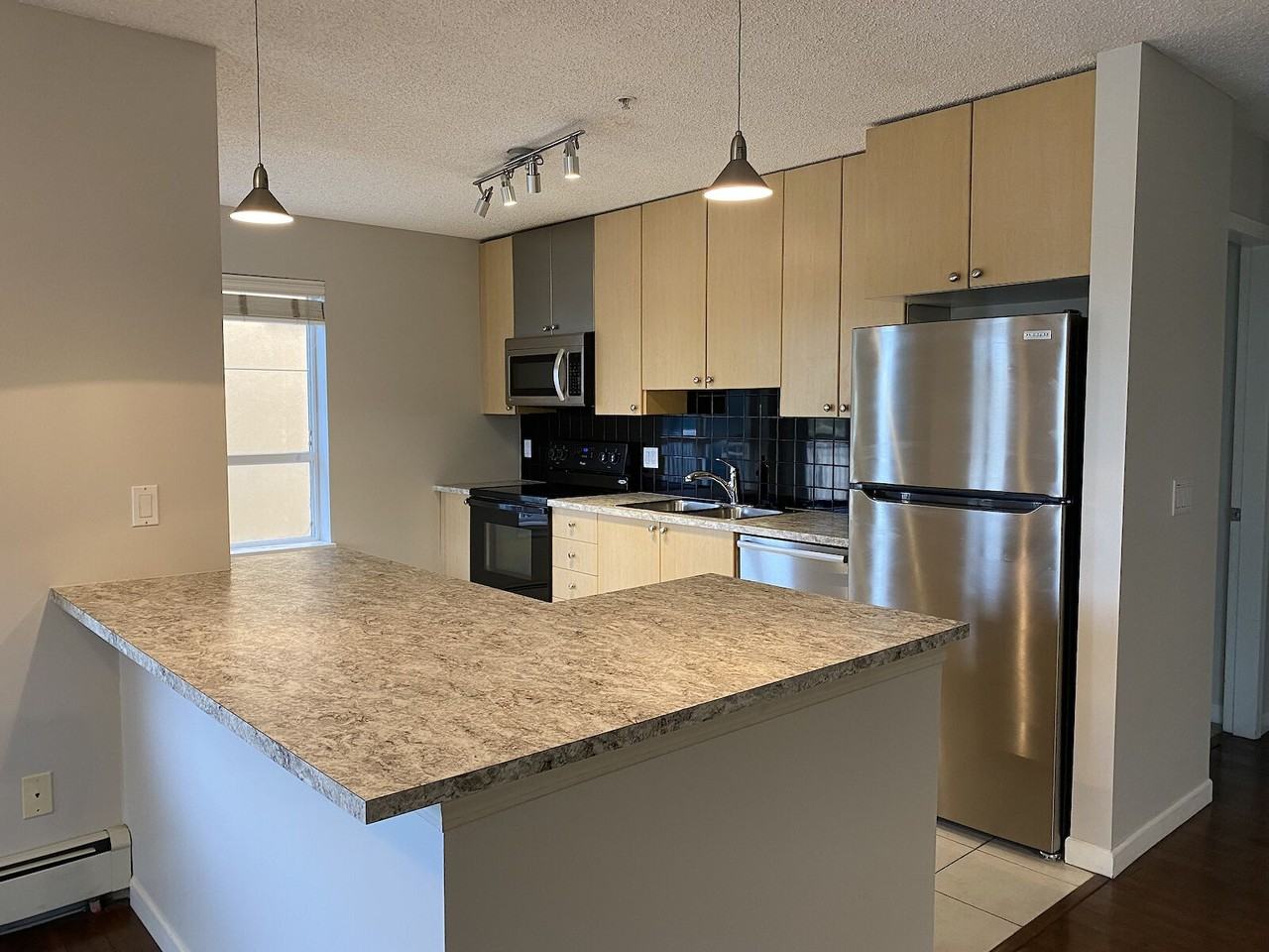 25 Richard Pl Sw - Photo 3 of 25